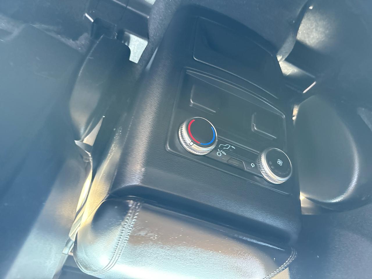 Ford Explorer Base RWD 2020