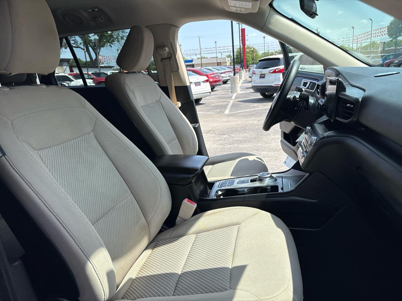 Ford Explorer Base RWD 2020