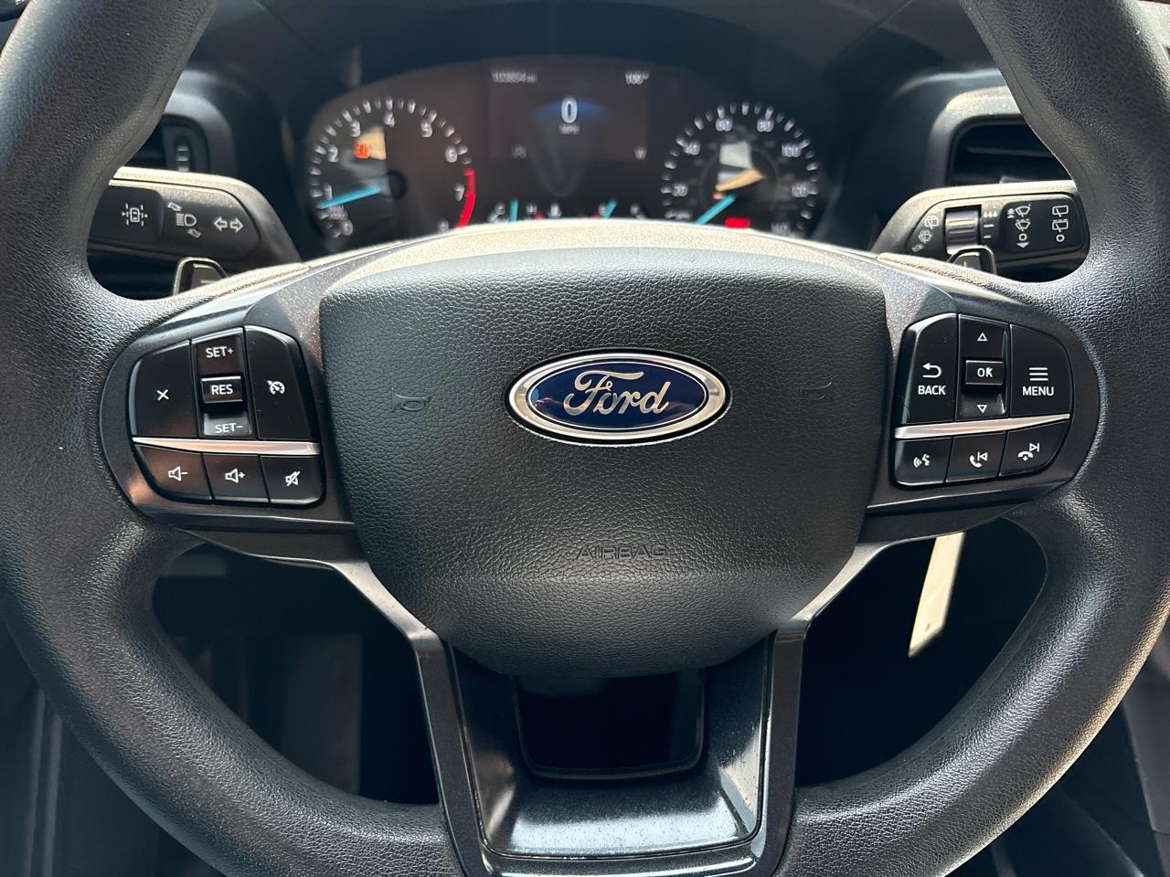 Ford Explorer Base RWD 2020