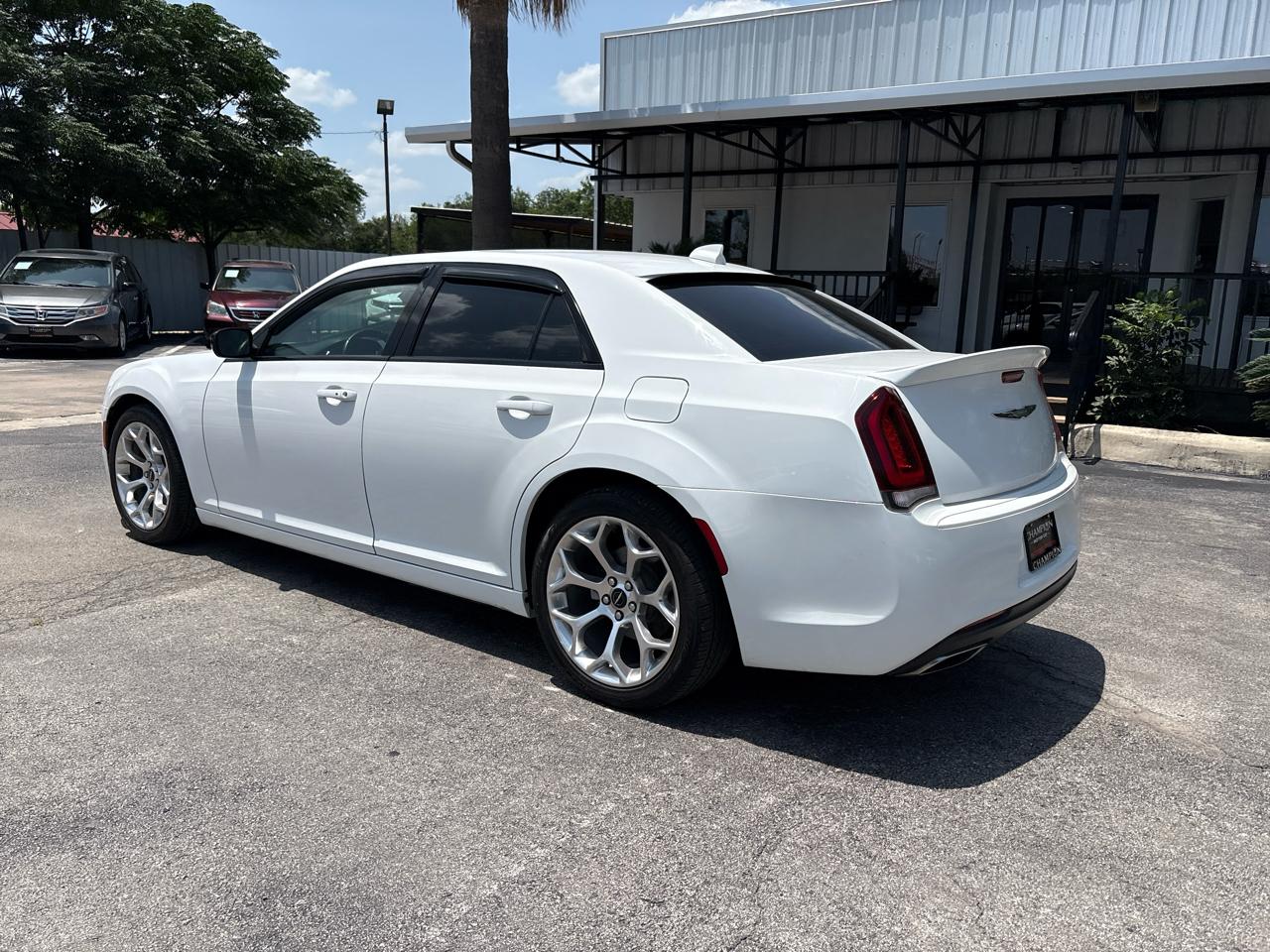 Chrysler 300 Touring RWD 2018