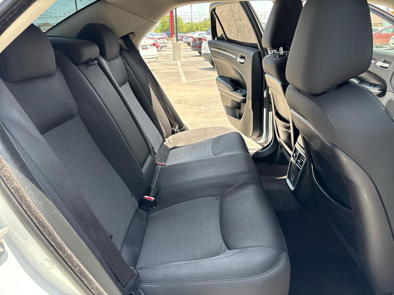 Chrysler 300 Touring RWD 2018