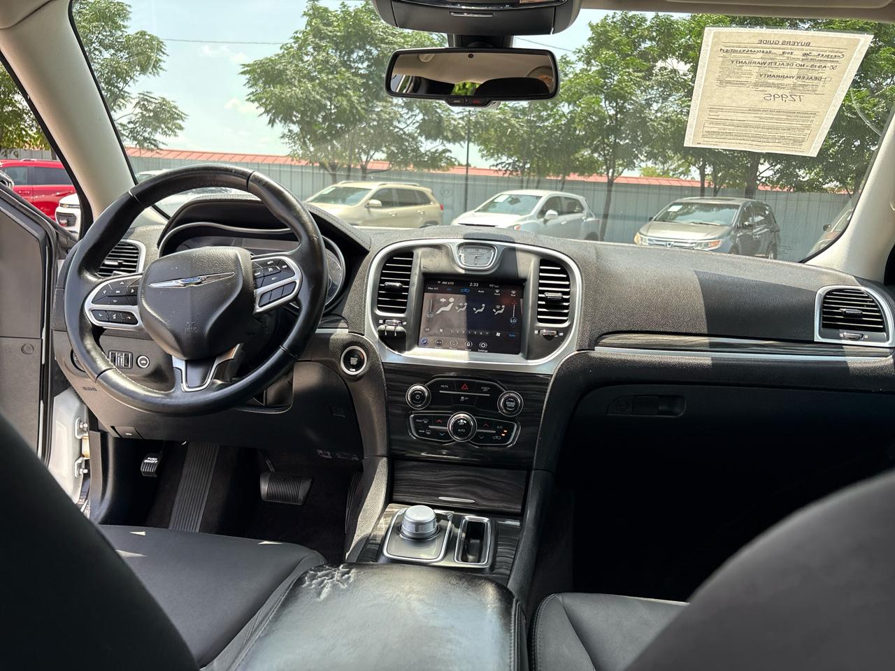 Chrysler 300 Touring RWD 2018