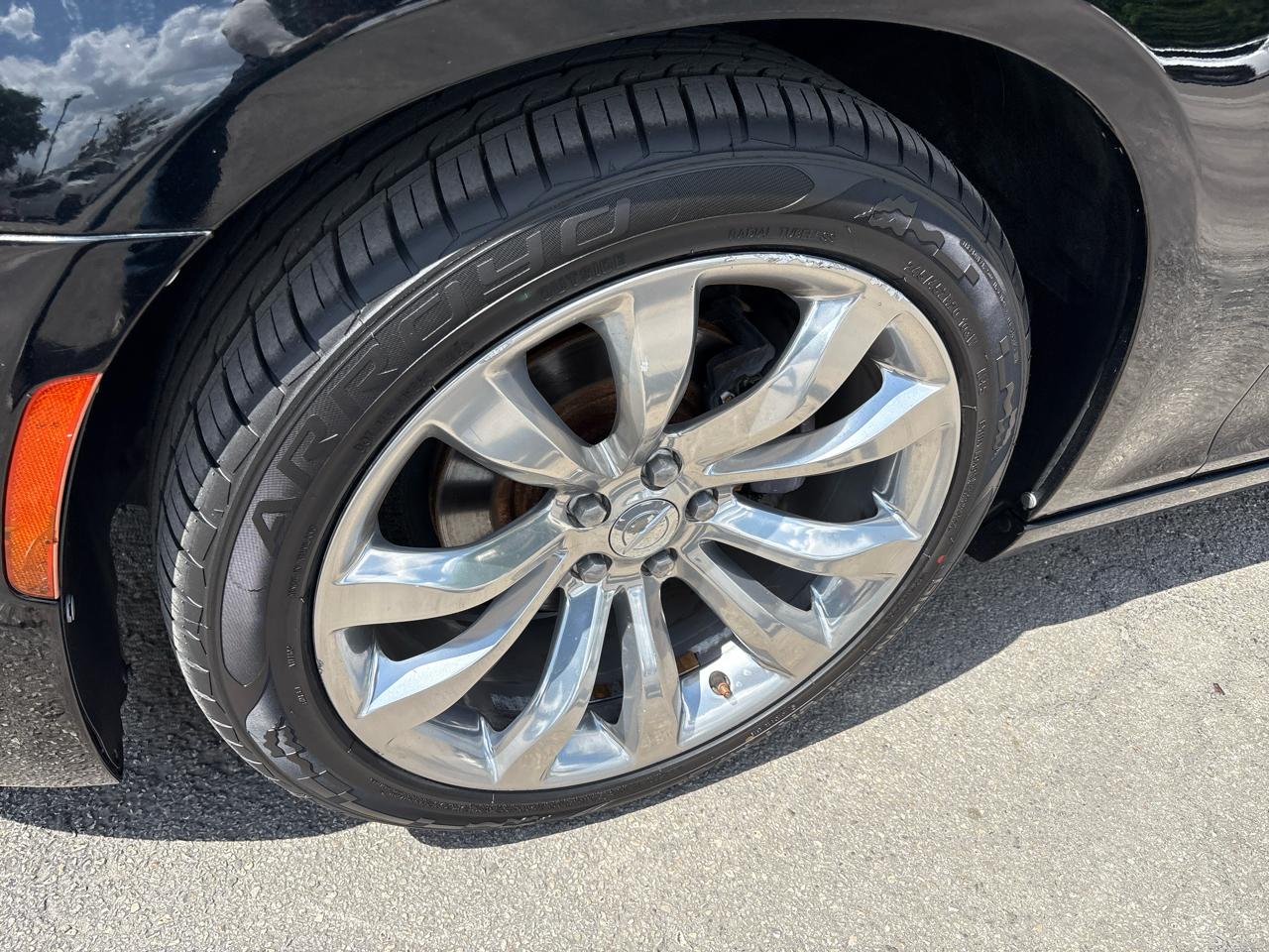 Chrysler 300 Limited RWD 2019