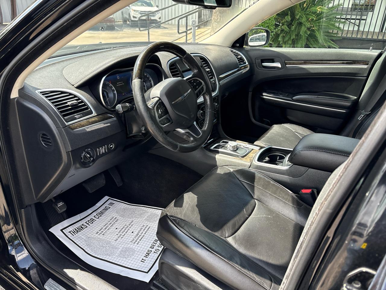 Chrysler 300 Limited RWD 2019
