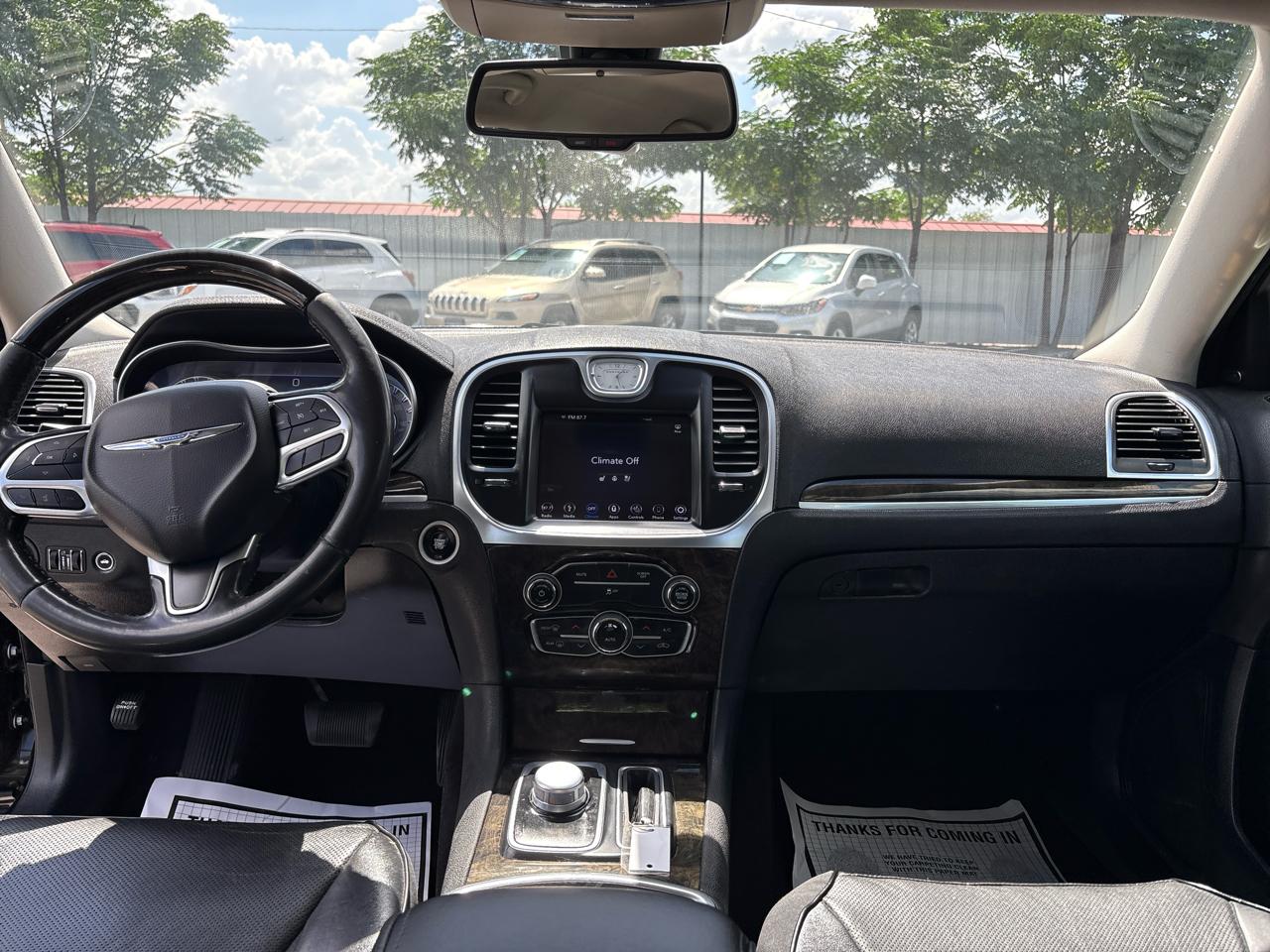 Chrysler 300 Limited RWD 2019