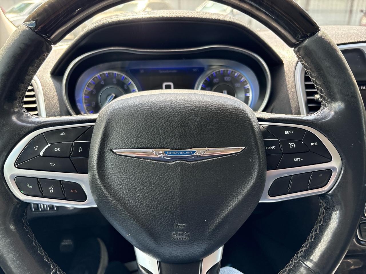 Chrysler 300 Limited RWD 2019