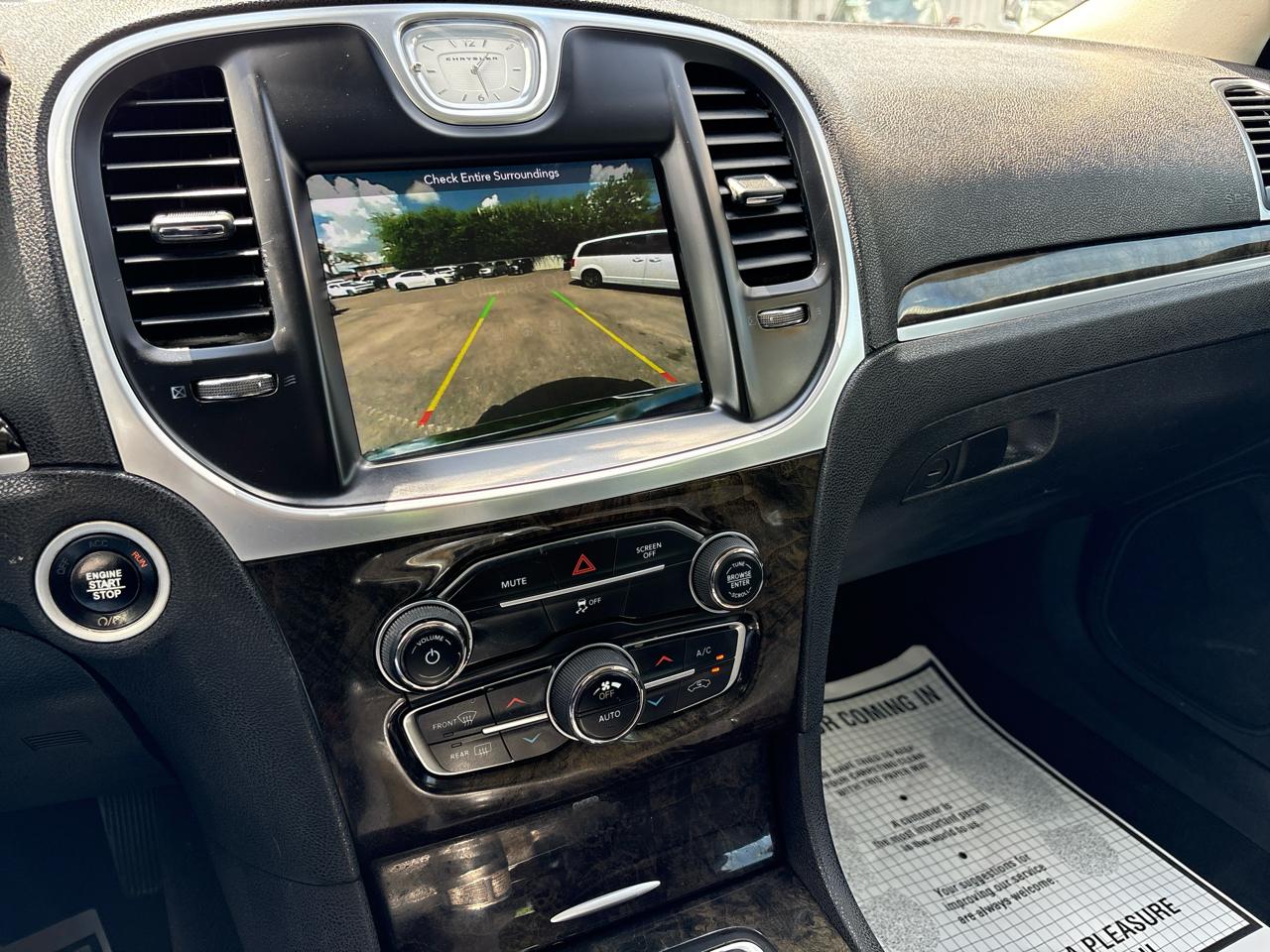 Chrysler 300 Limited RWD 2019