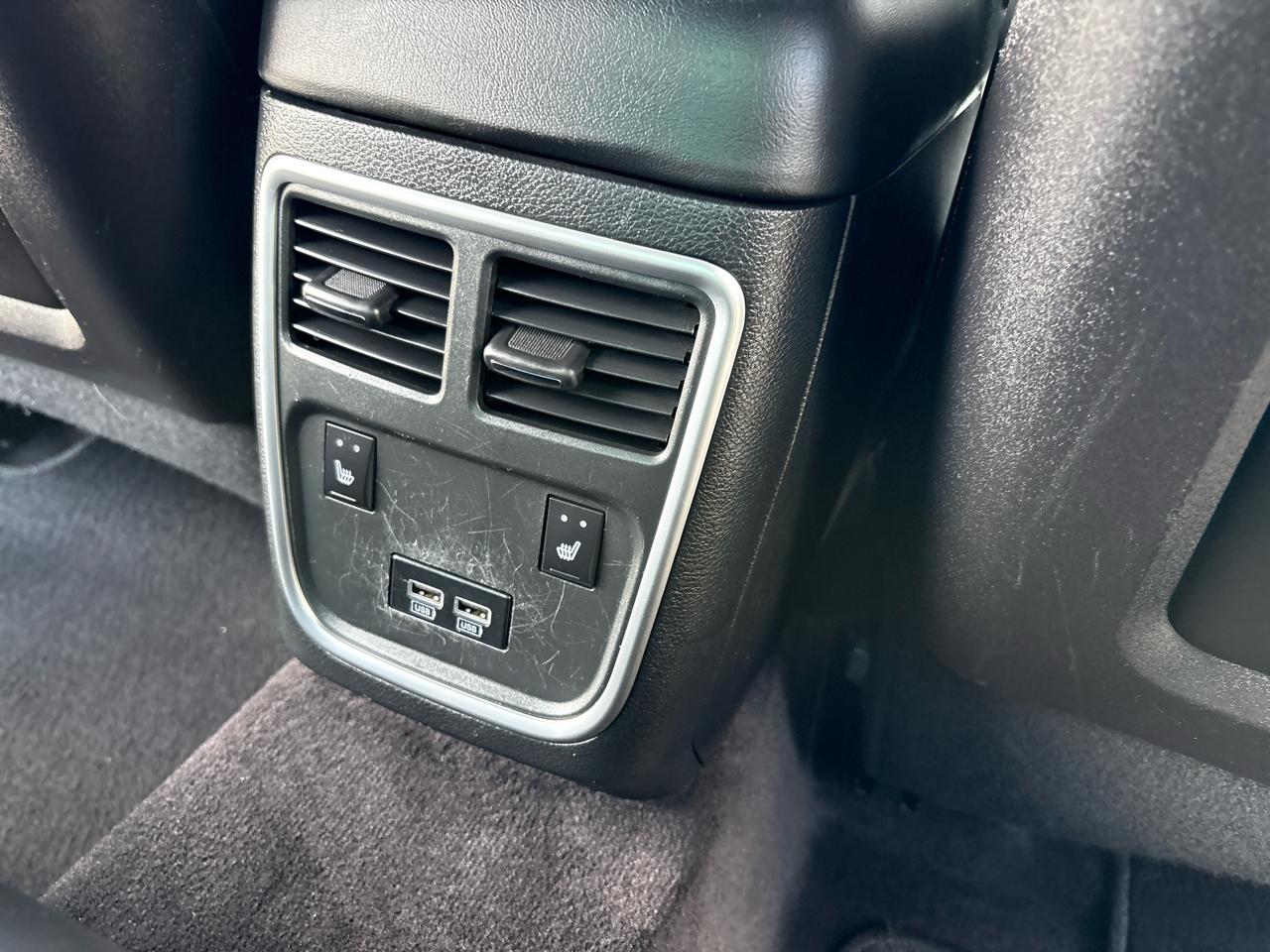 Dodge Charger SXT Plus RWD 2018