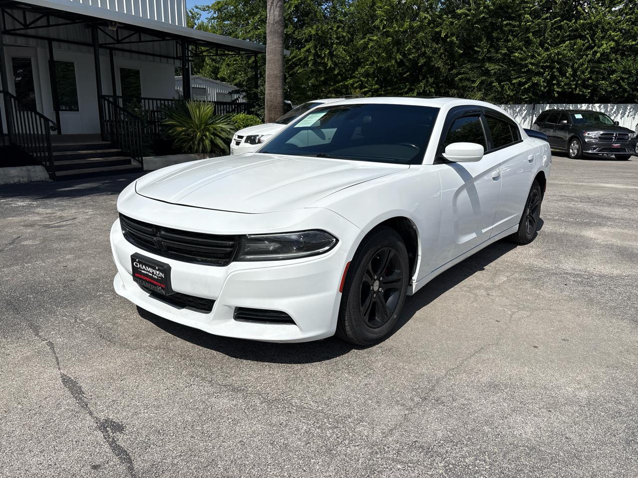 Dodge Charger SXT RWD 2019