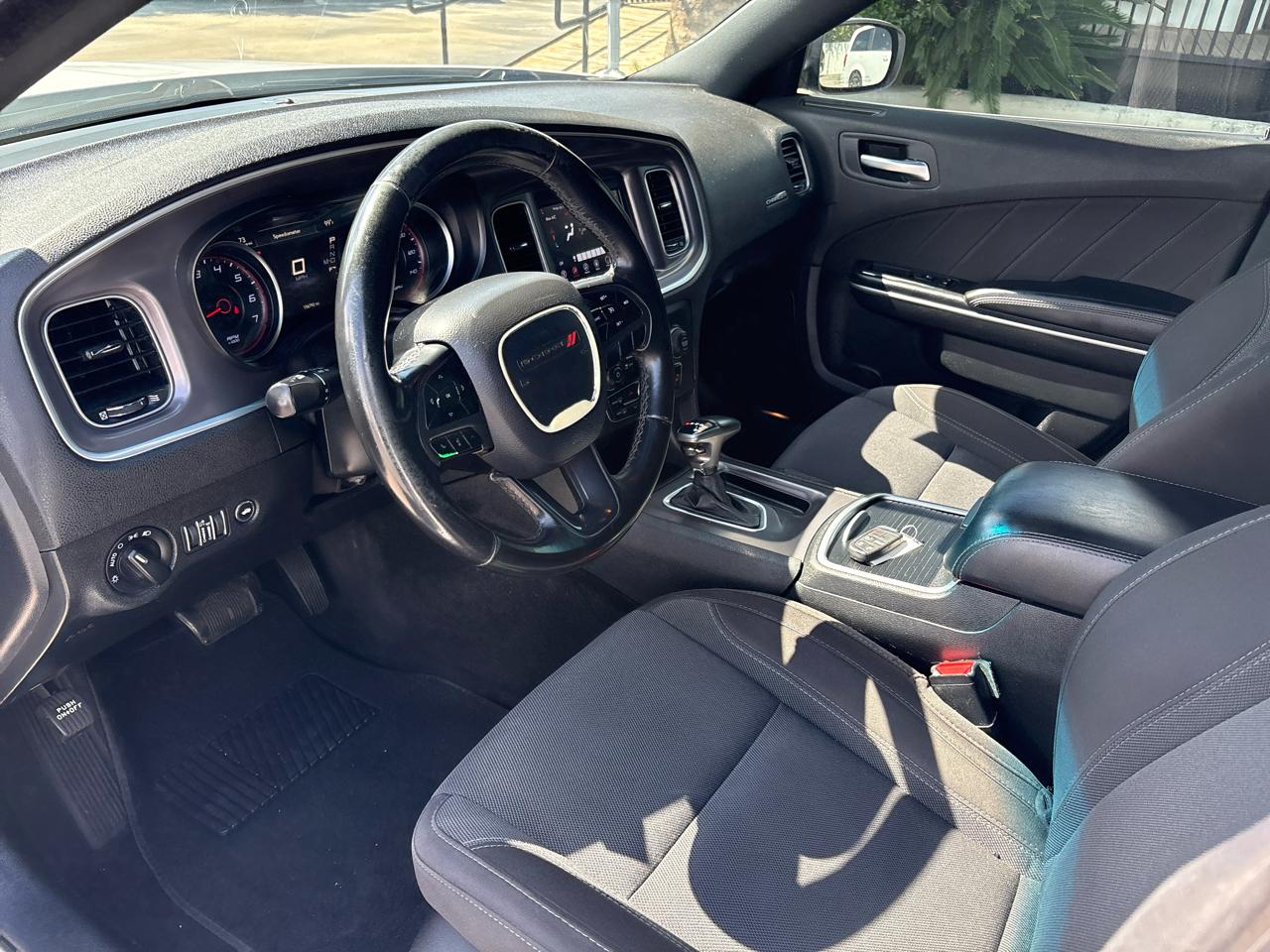 Dodge Charger SXT RWD 2019