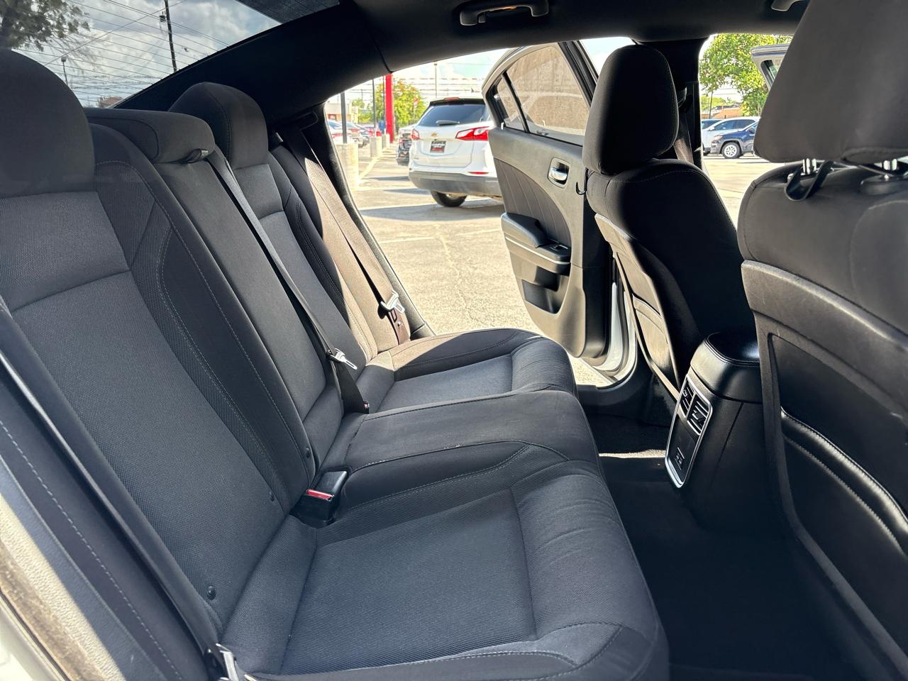Dodge Charger SXT RWD 2019