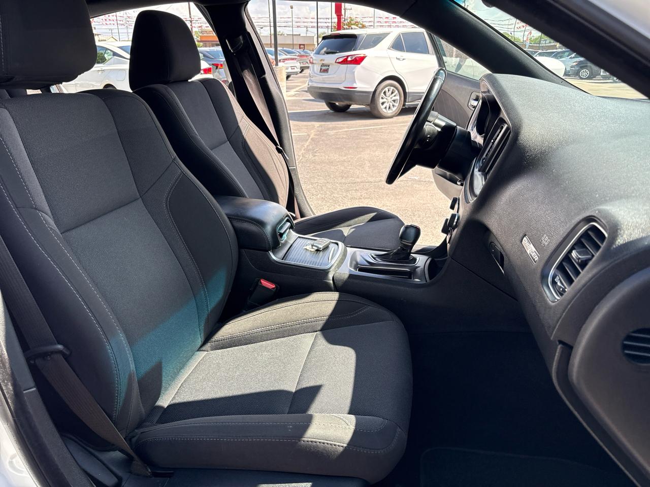 Dodge Charger SXT RWD 2019