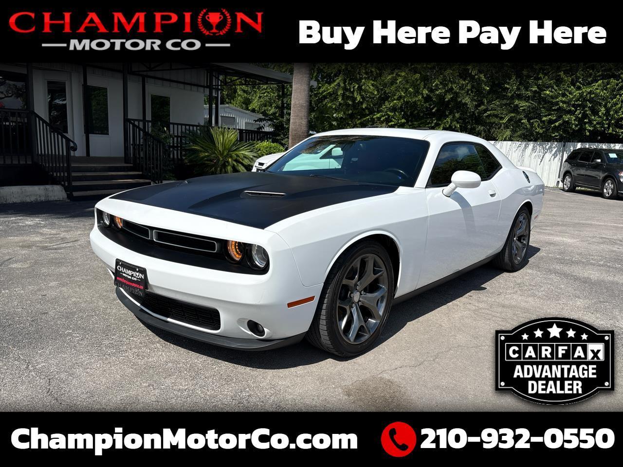 Dodge Challenger 2dr Cpe SXT Plus 2015