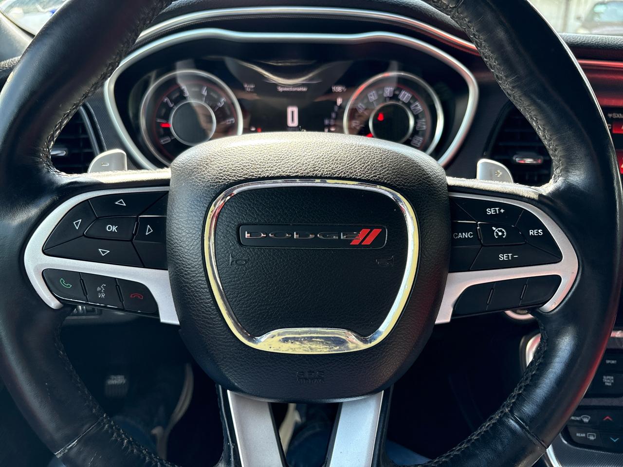 Dodge Challenger 2dr Cpe SXT Plus 2015