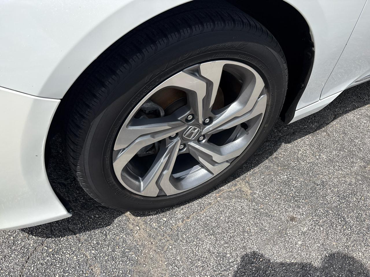 Honda Accord Sedan EX 1.5T CVT 2018