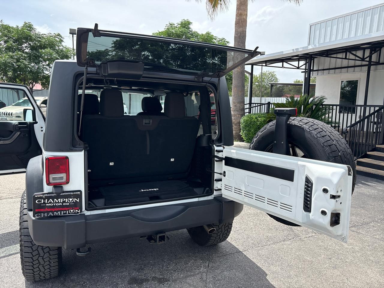 Jeep Wrangler 4WD 2dr Sport 2014
