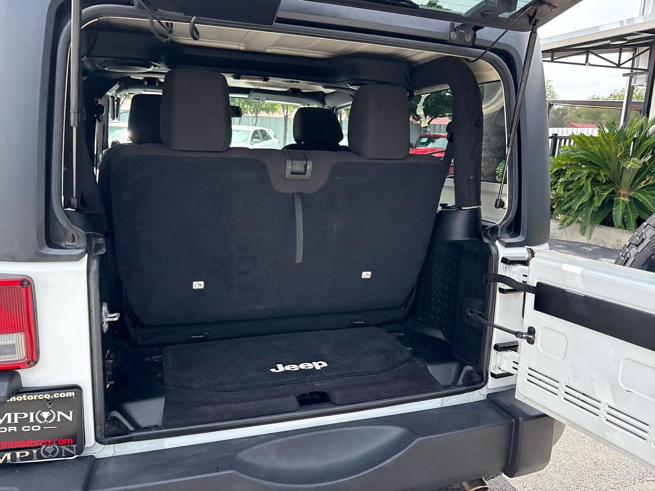 Jeep Wrangler 4WD 2dr Sport 2014