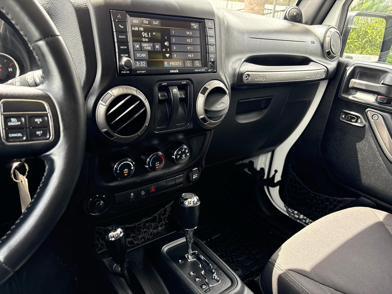 Jeep Wrangler 4WD 2dr Sport 2014