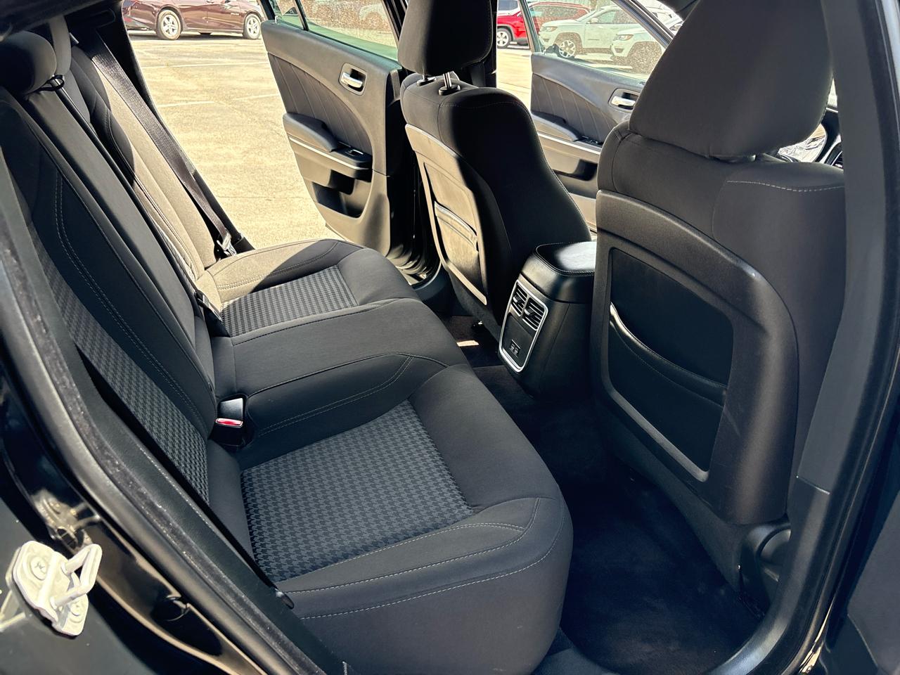 Dodge Charger SXT Plus RWD 2018