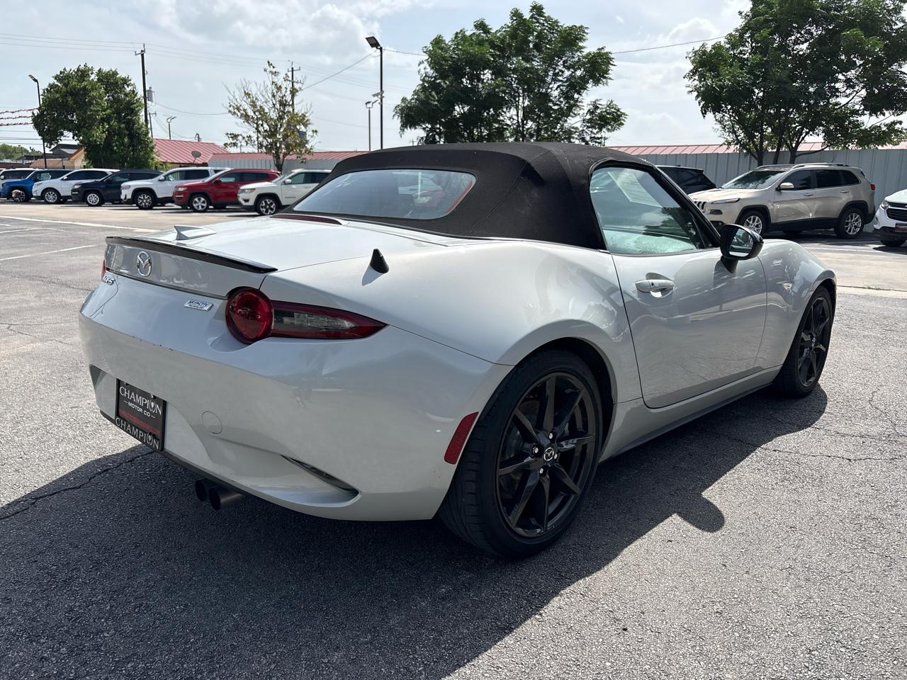 Mazda MX-5 Miata 2dr Conv Auto Club 2016