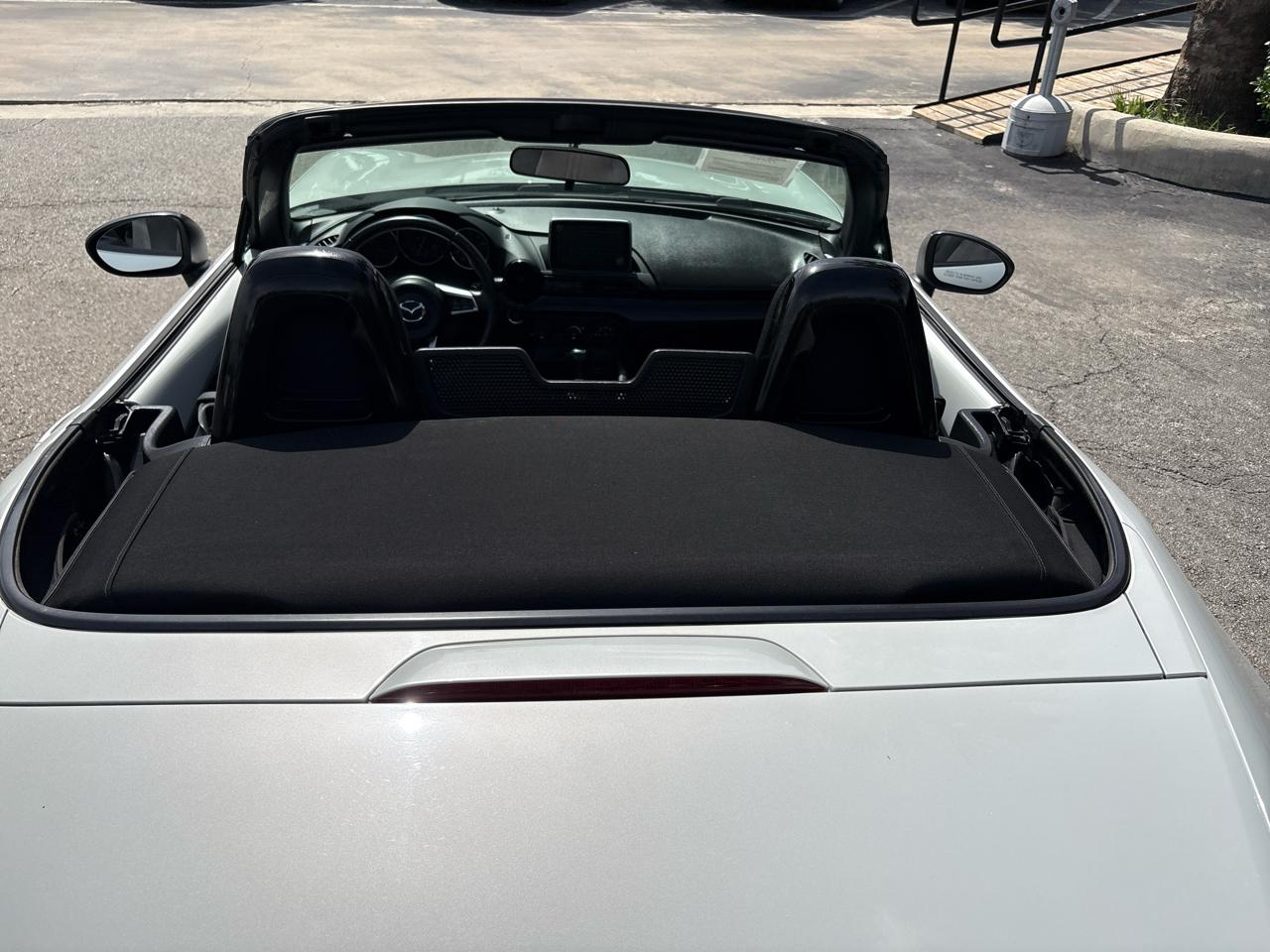 Mazda MX-5 Miata 2dr Conv Auto Club 2016