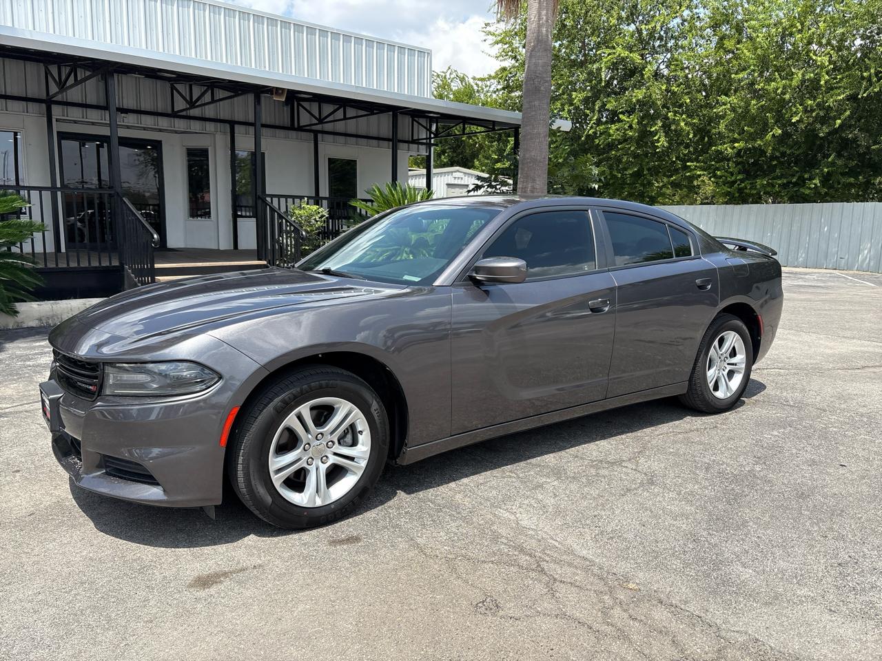 Dodge Charger 4dr Sdn SE RWD 2015