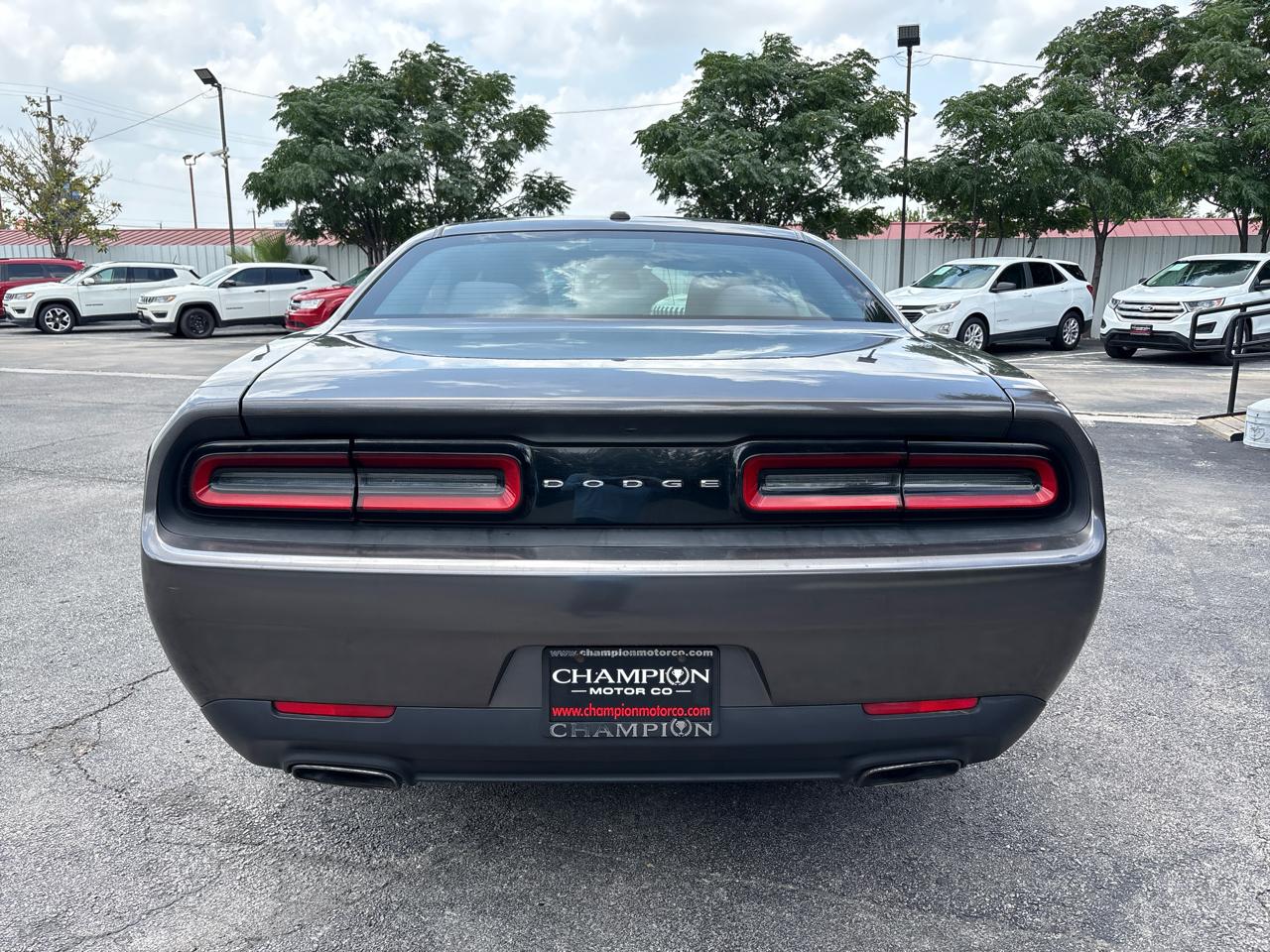Dodge Challenger 2dr Cpe SXT 2015
