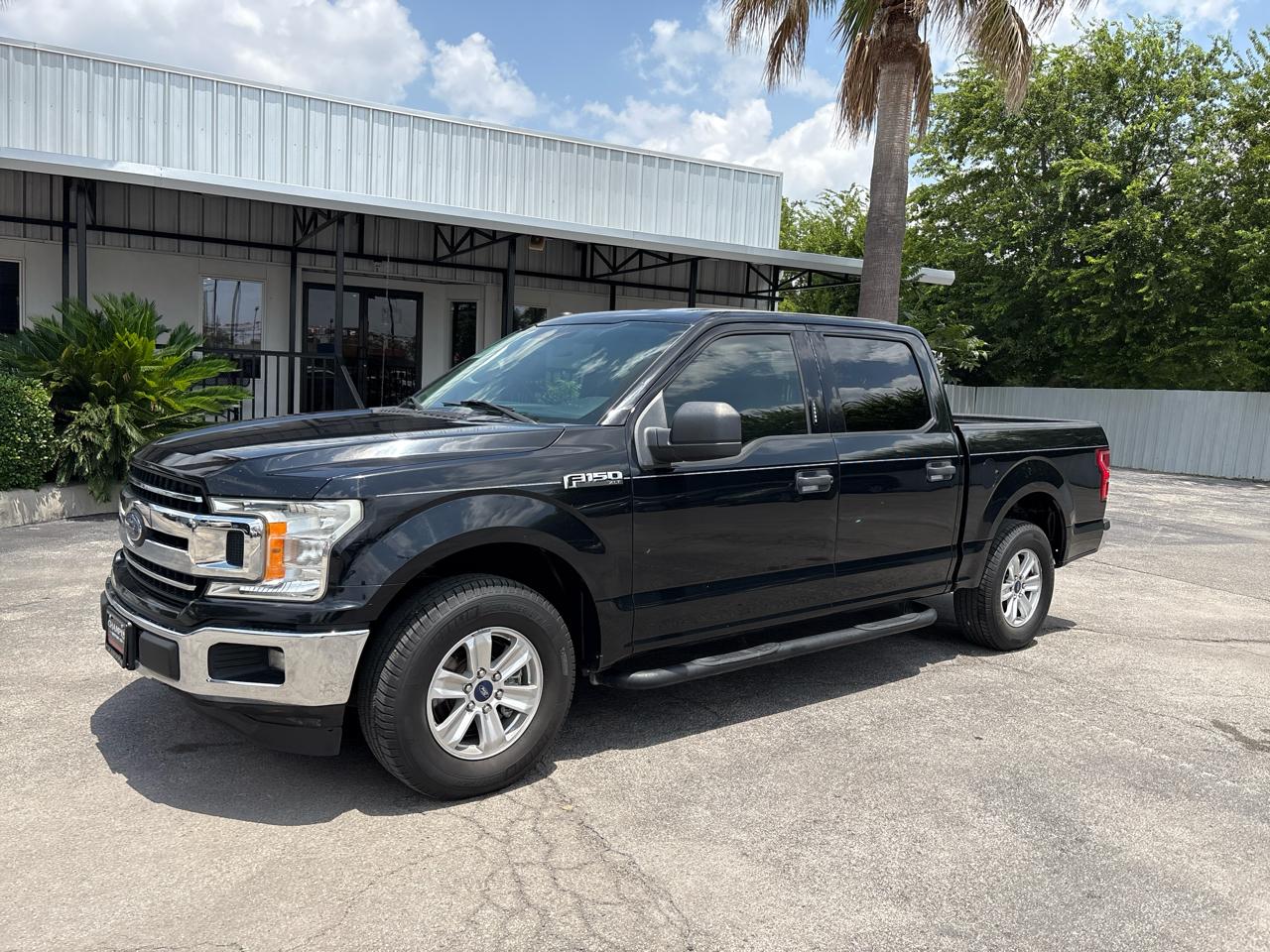 Ford F-150 XLT 2WD SuperCrew 5.5' Box 2018