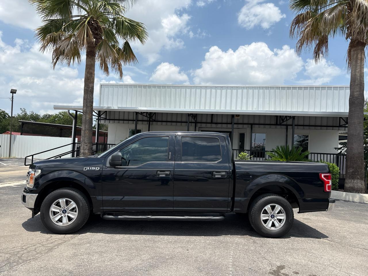 Ford F-150 XLT 2WD SuperCrew 5.5' Box 2018