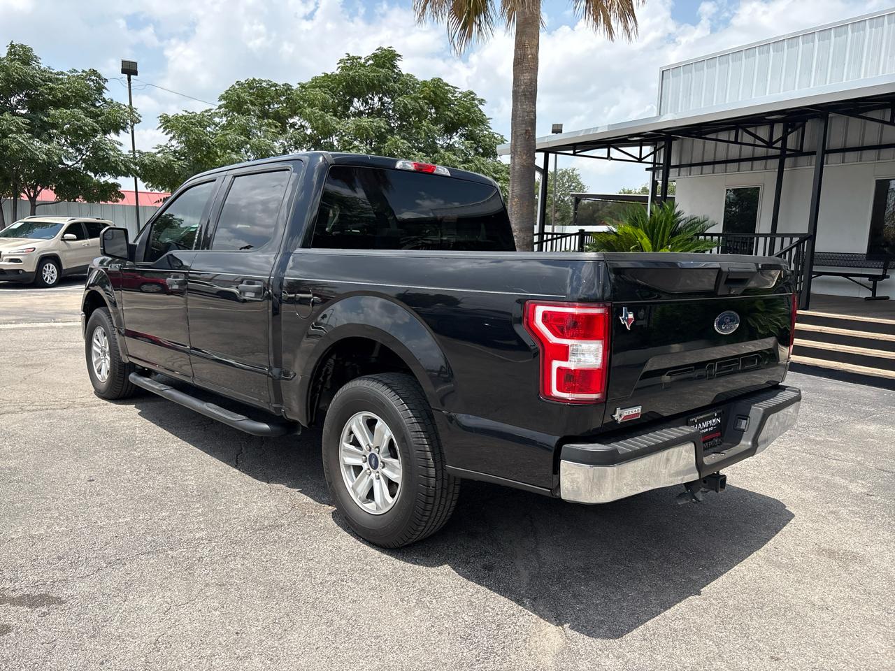 Ford F-150 XLT 2WD SuperCrew 5.5' Box 2018