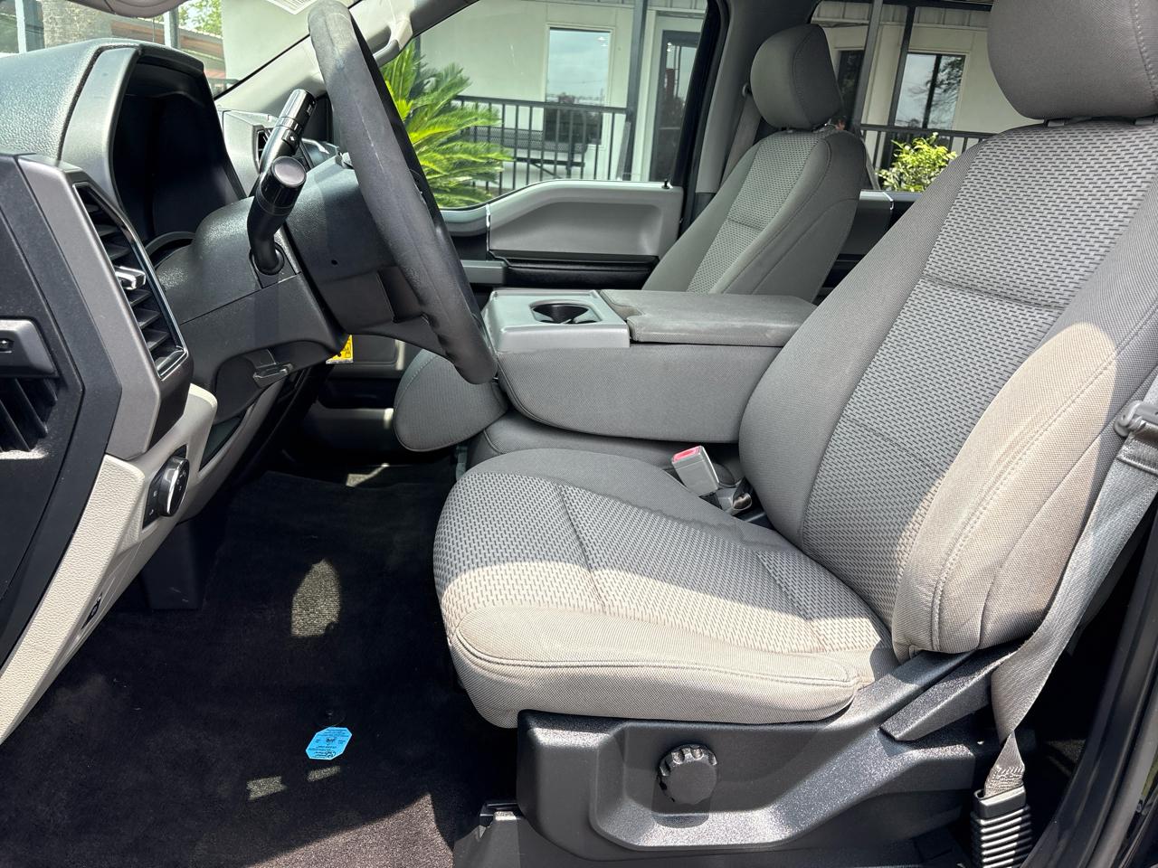 Ford F-150 XLT 2WD SuperCrew 5.5' Box 2018