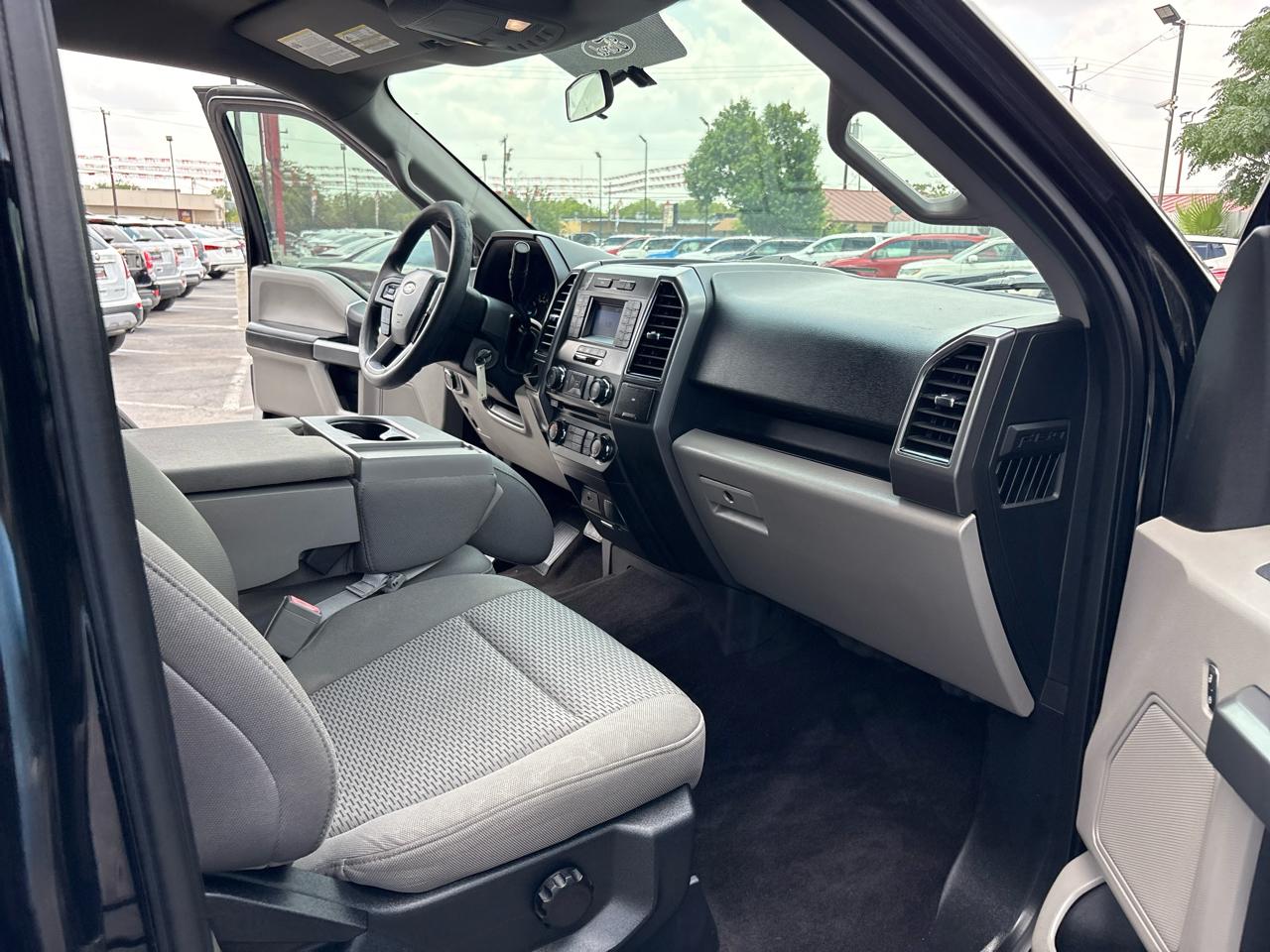 Ford F-150 XLT 2WD SuperCrew 5.5' Box 2018