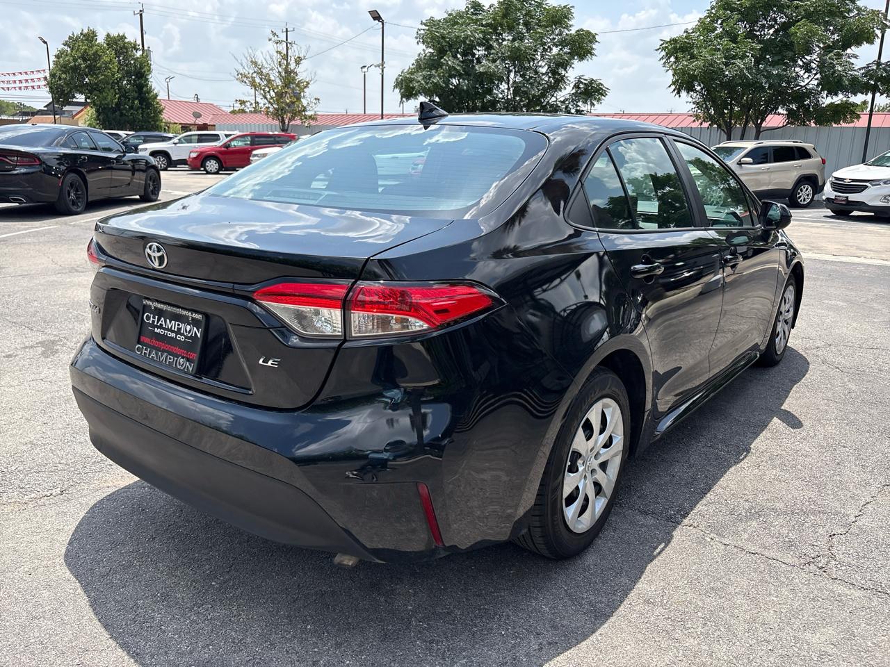 Toyota Corolla LE CVT (Natl) 2024