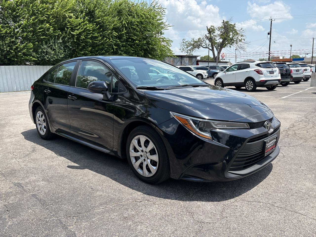 Toyota Corolla LE CVT (Natl) 2024