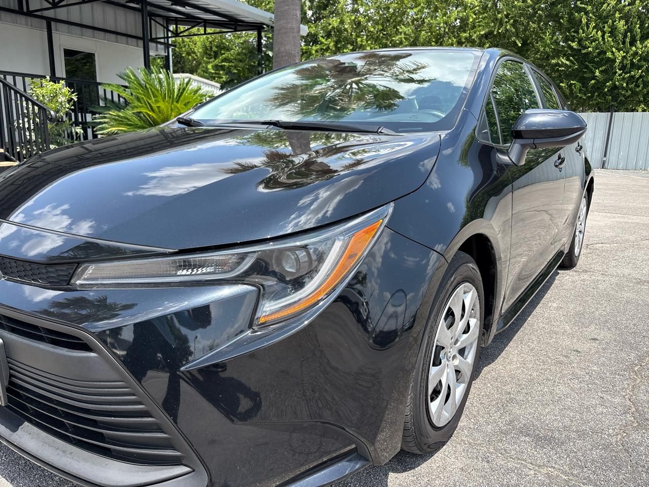 Toyota Corolla LE CVT (Natl) 2024