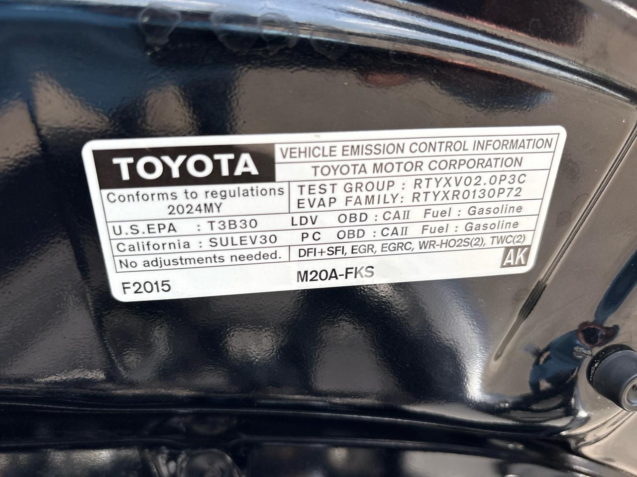 Toyota Corolla LE CVT (Natl) 2024