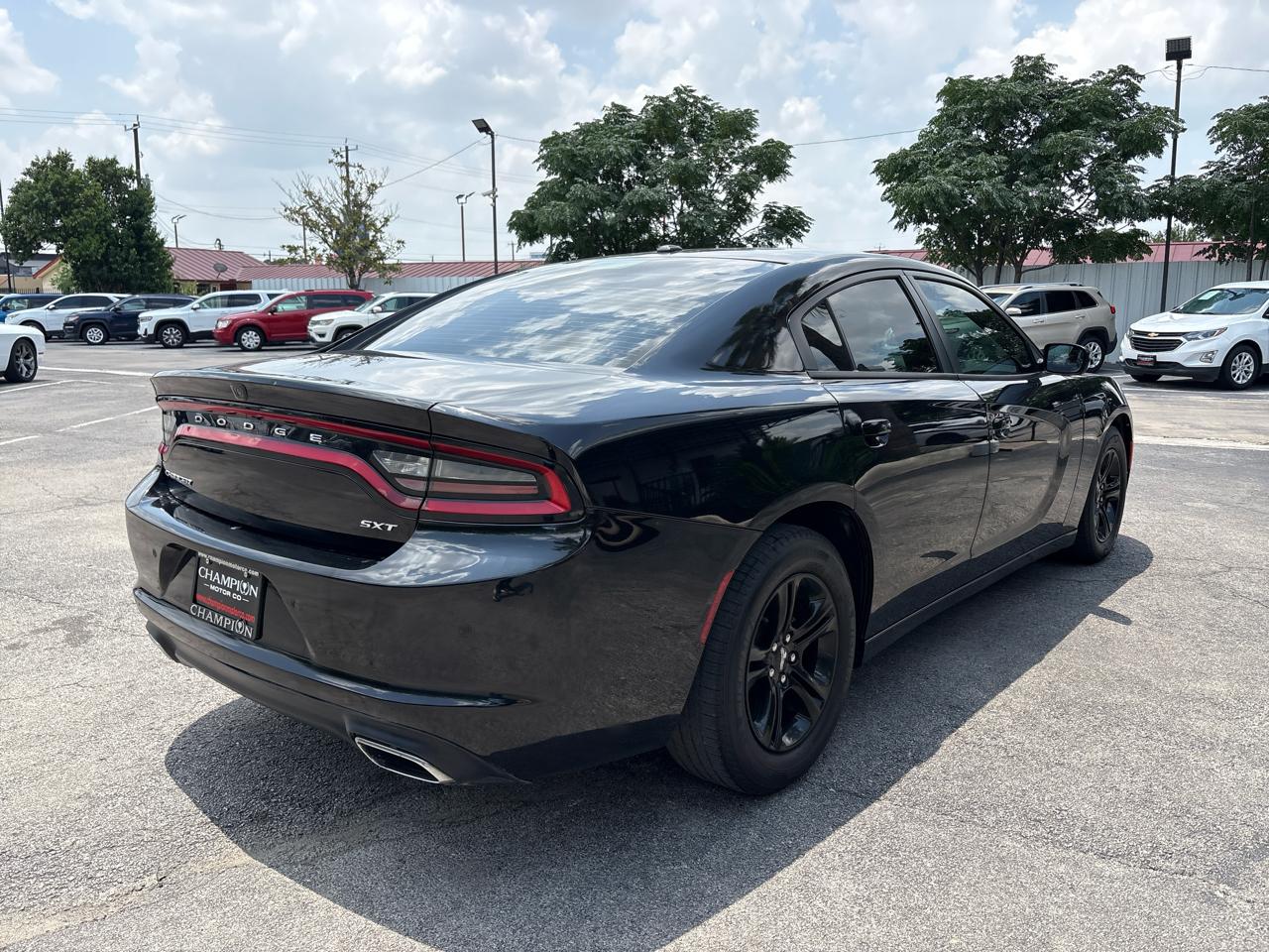 Dodge Charger SXT RWD 2018