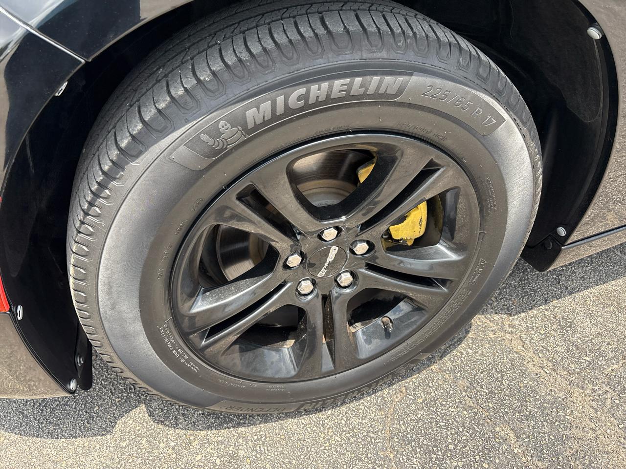 Dodge Charger SXT RWD 2018