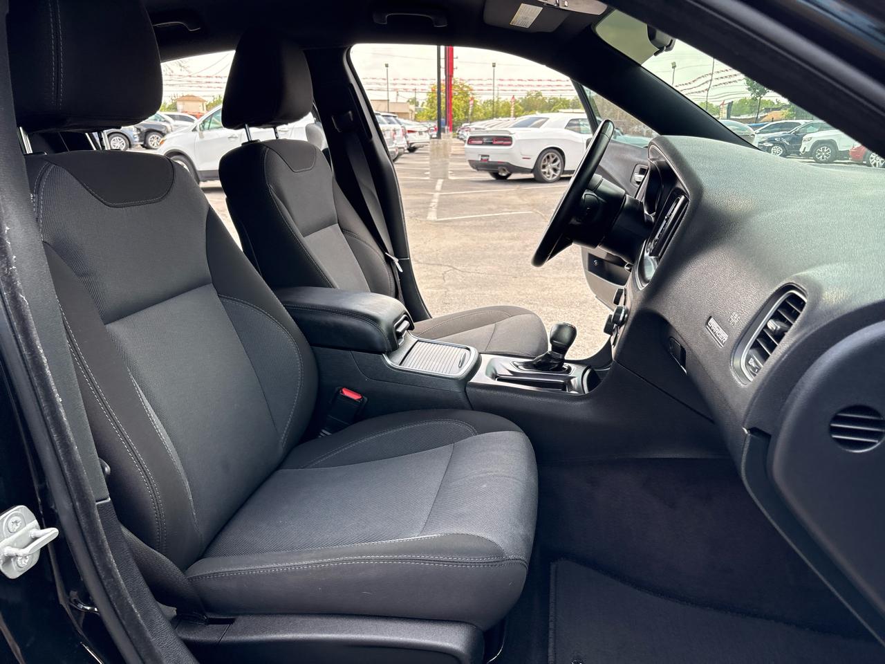 Dodge Charger SXT RWD 2018