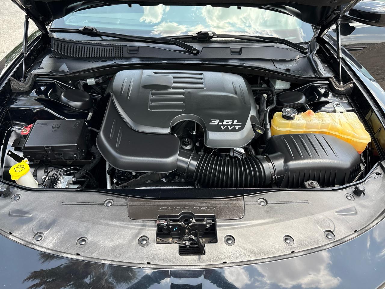 Dodge Charger SXT RWD 2018