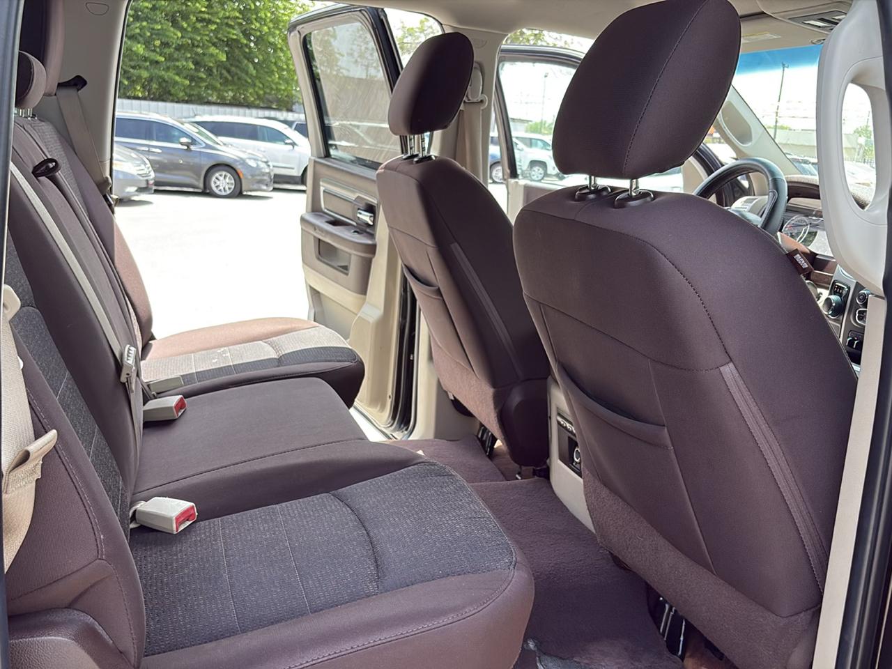 RAM 1500 2WD Crew Cab 140.5" Lone Star 2016