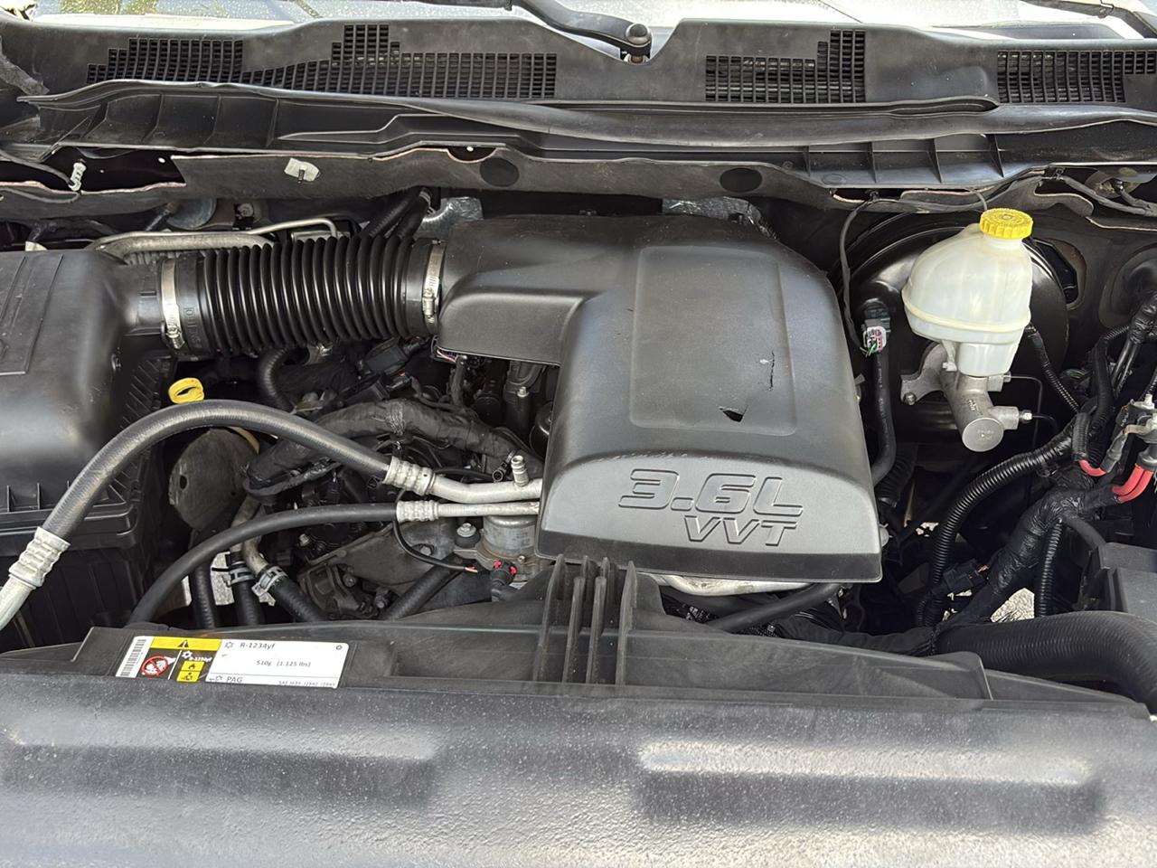 RAM 1500 2WD Crew Cab 140.5" Lone Star 2016
