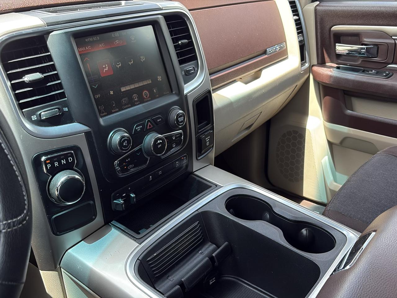 RAM 1500 2WD Crew Cab 140.5" Lone Star 2016
