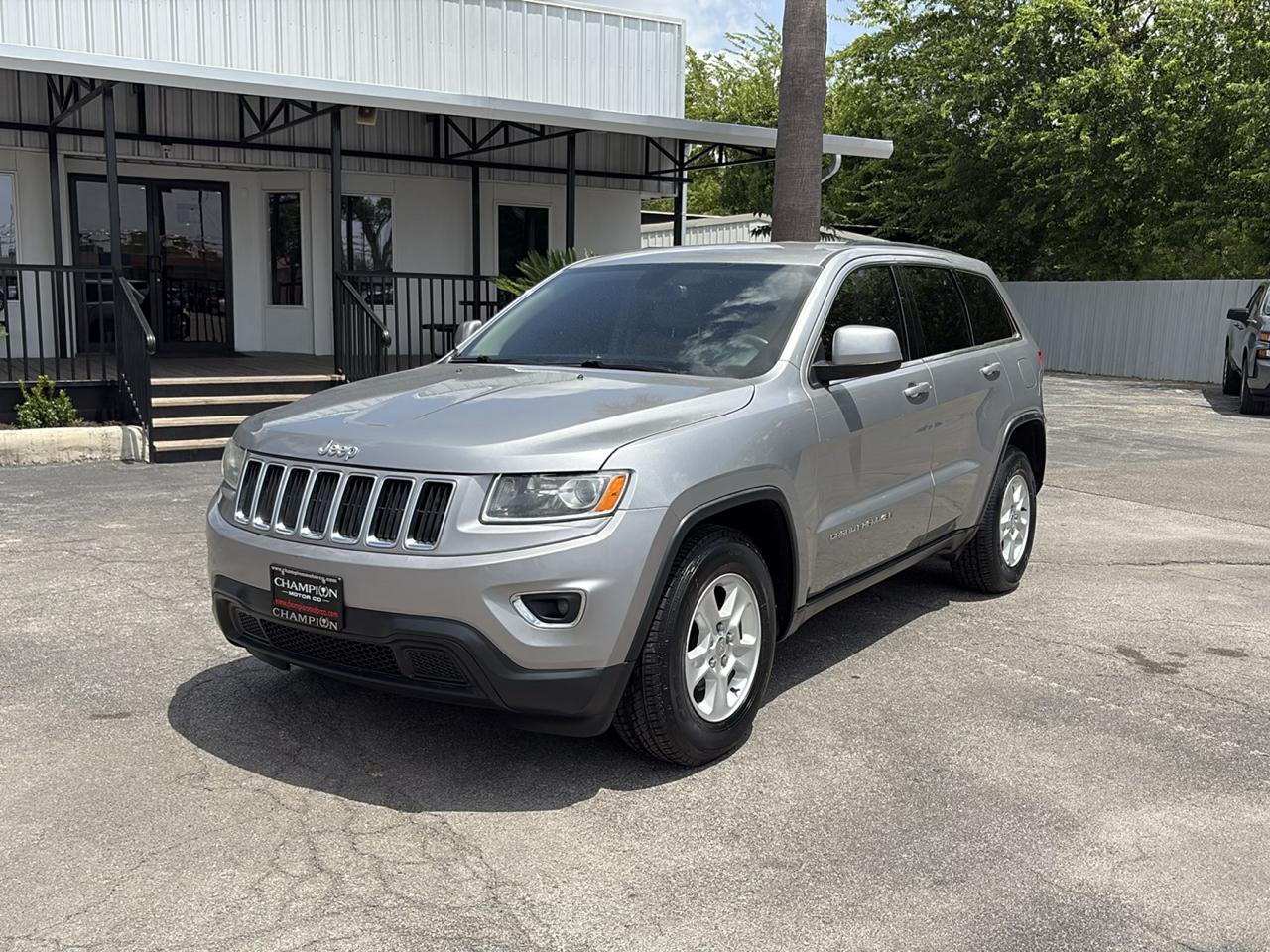 Jeep Grand Cherokee RWD 4dr Laredo 2015