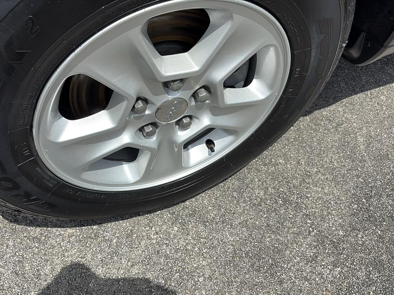 Jeep Grand Cherokee RWD 4dr Laredo 2015