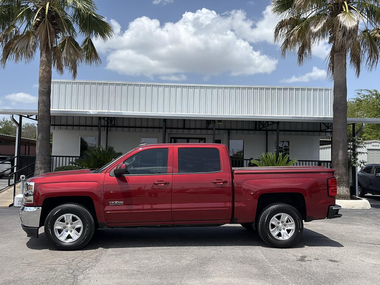 Chevrolet Silverado 1500 2WD Crew Cab 143.5" LT w/1LT 2018