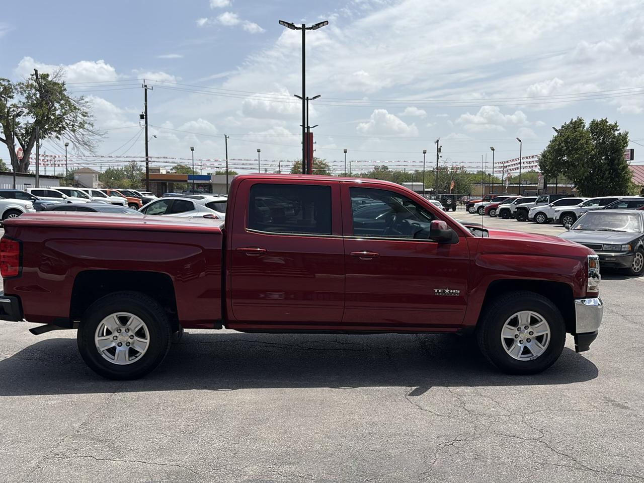 Chevrolet Silverado 1500 2WD Crew Cab 143.5" LT w/1LT 2018