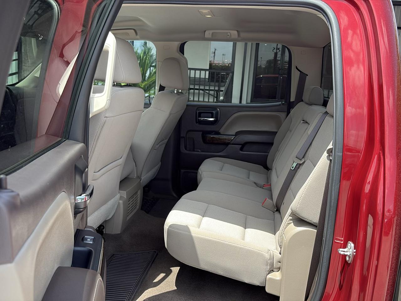 Chevrolet Silverado 1500 2WD Crew Cab 143.5" LT w/1LT 2018