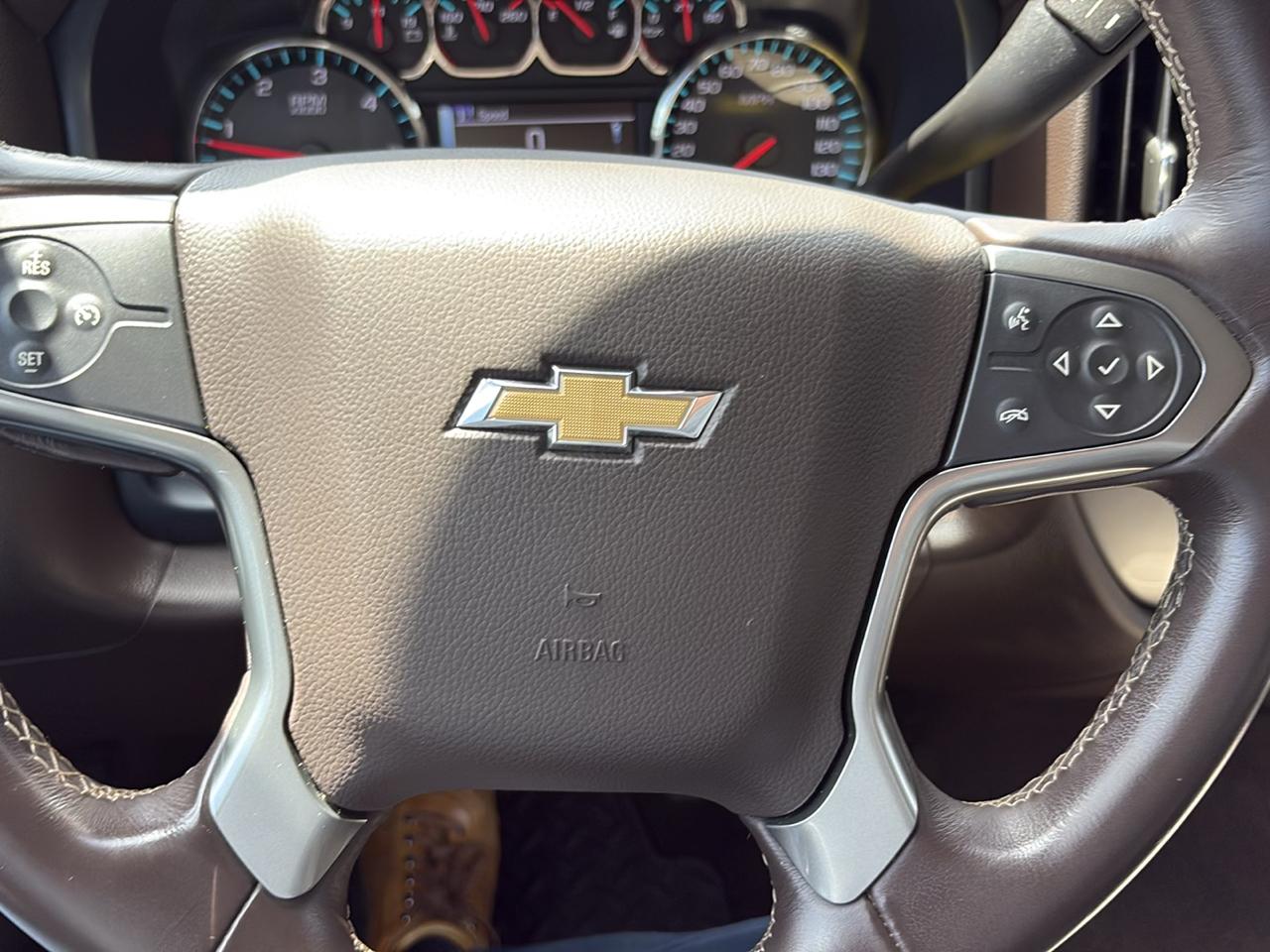 Chevrolet Silverado 1500 2WD Crew Cab 143.5" LT w/1LT 2018