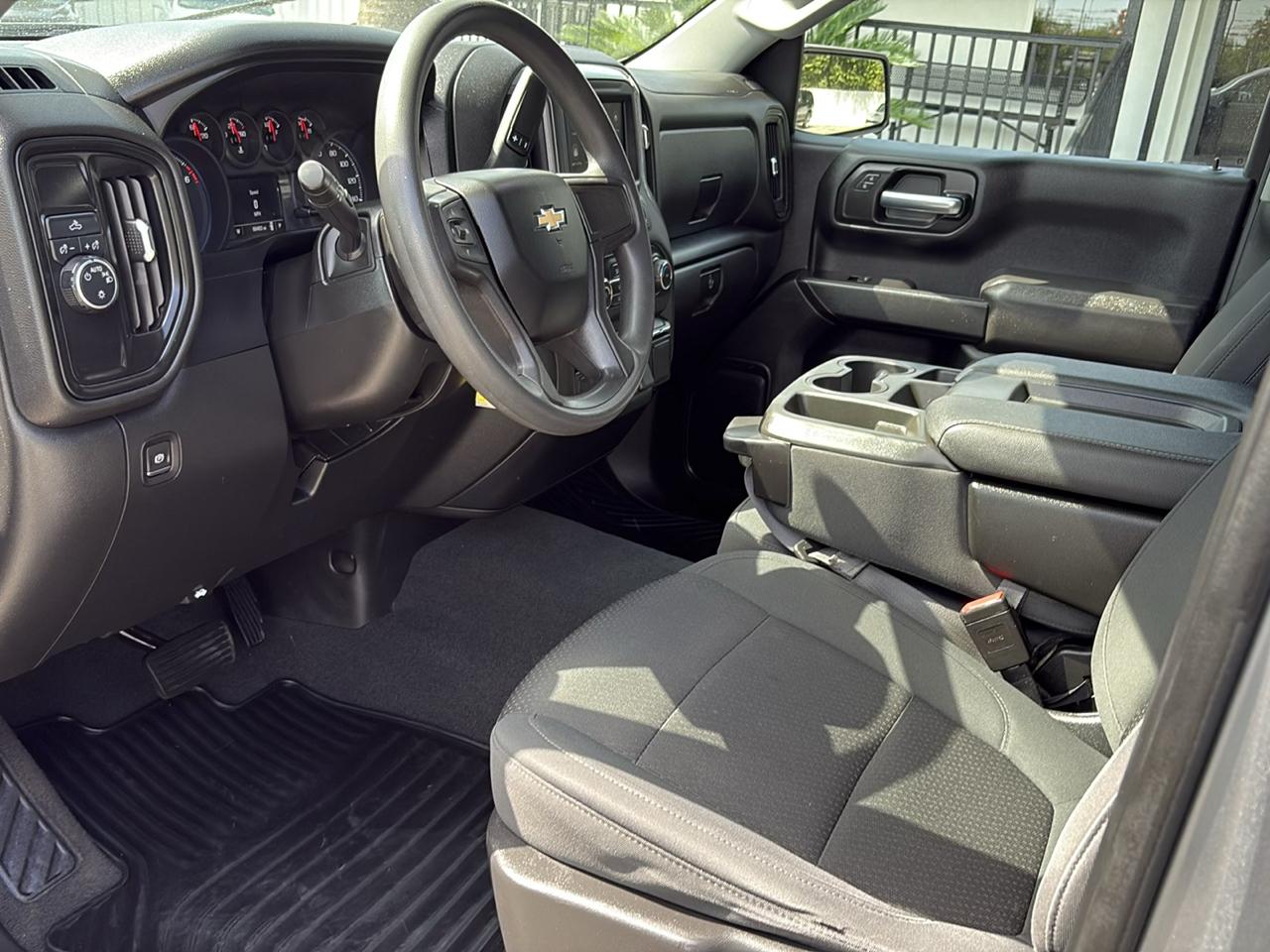 Chevrolet Silverado 1500 2WD Double Cab 147" Custom 2021
